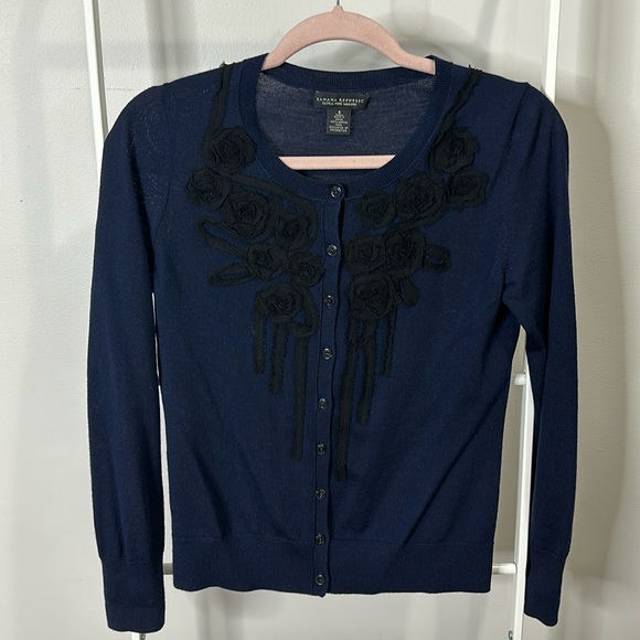 Banana Republic Sweaters - Banana republic extra fine merino wool navy cardigan